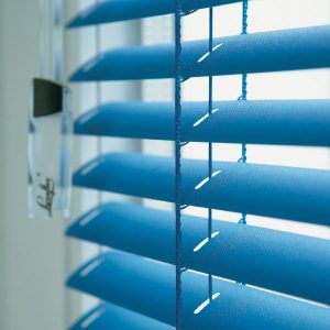 Как ухаживать за горизонтальными жалюзи?