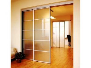 Раздвижные перегородки: Виды и преимущества